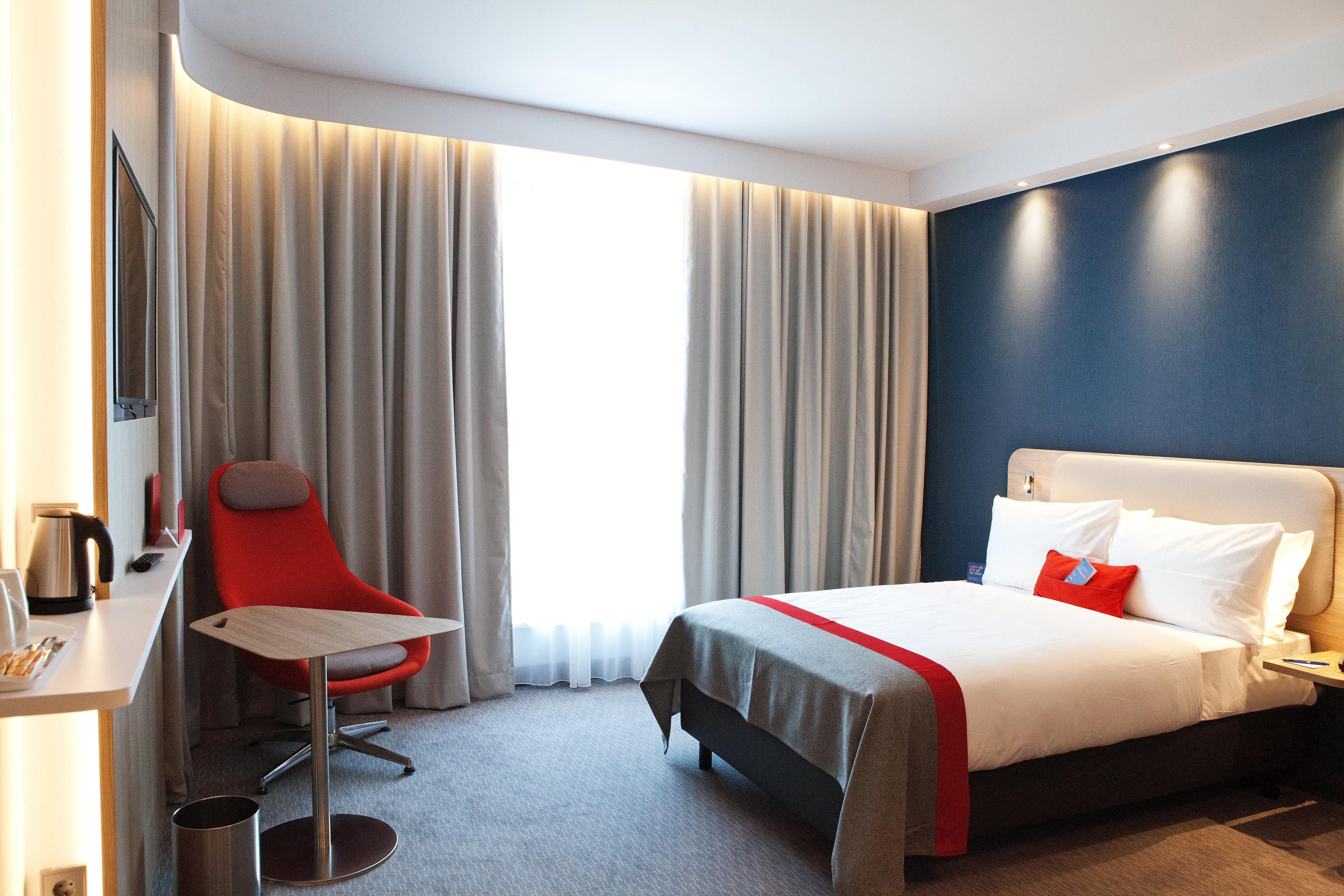 Holiday Inn Express - Saarbruecken By Ihg Dış mekan fotoğraf