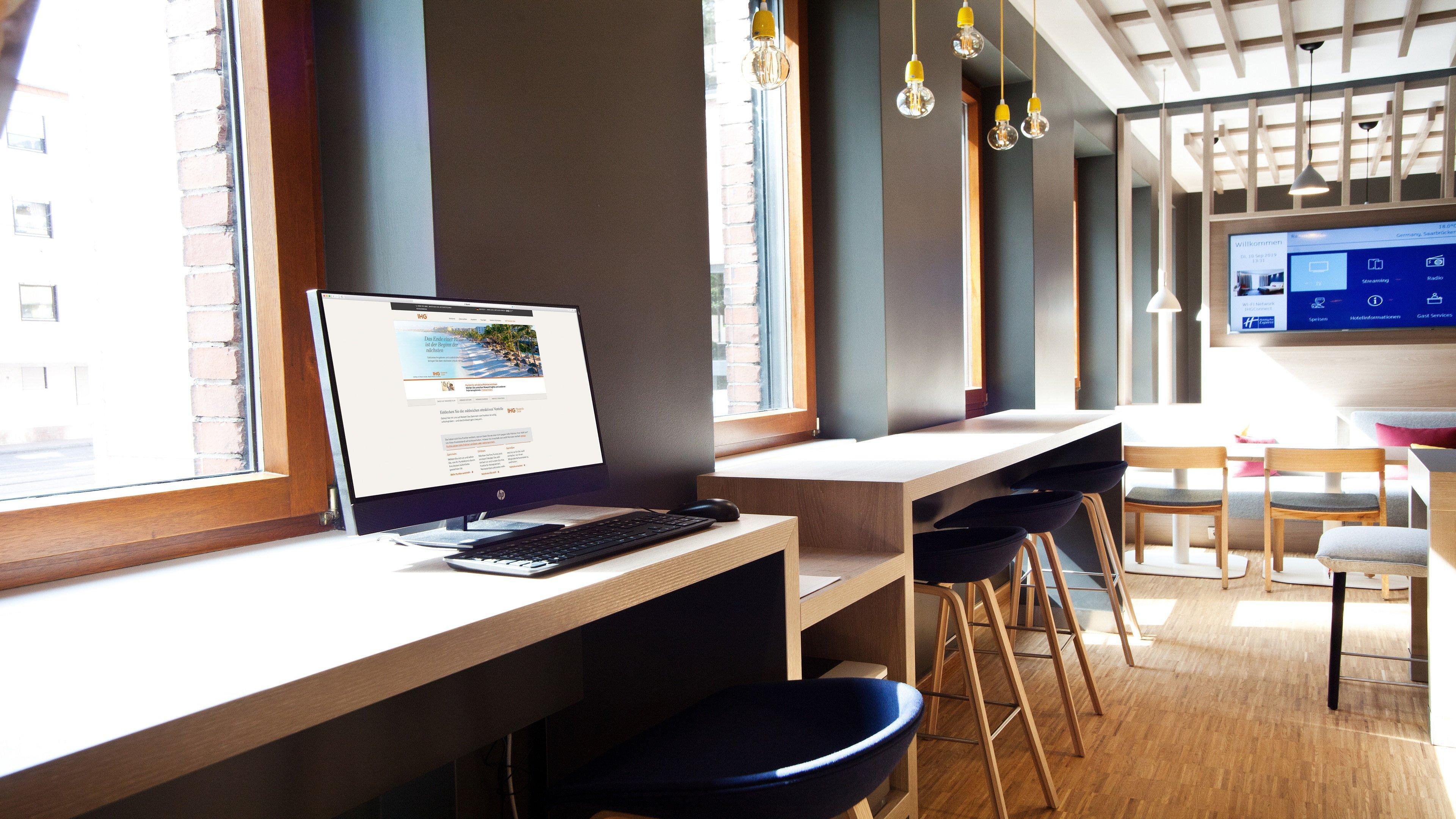 Holiday Inn Express - Saarbruecken By Ihg Dış mekan fotoğraf